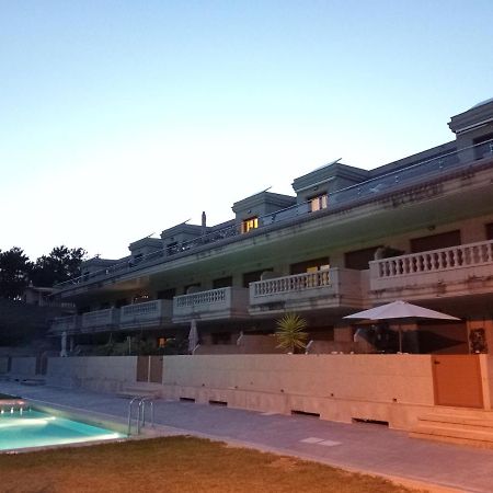 Atico A 3 Km De Sanxenxo Con Piscina Y Garajeアパートメント エクステリア 写真