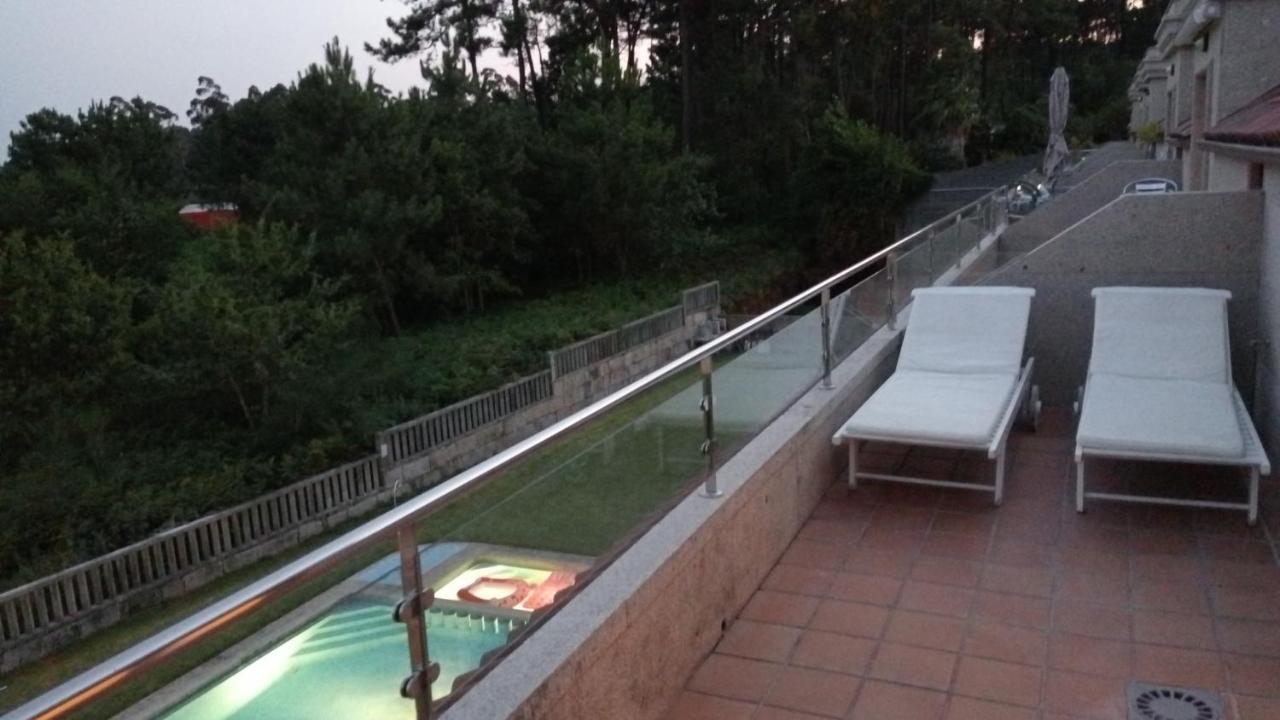 Atico A 3 Km De Sanxenxo Con Piscina Y Garajeアパートメント エクステリア 写真